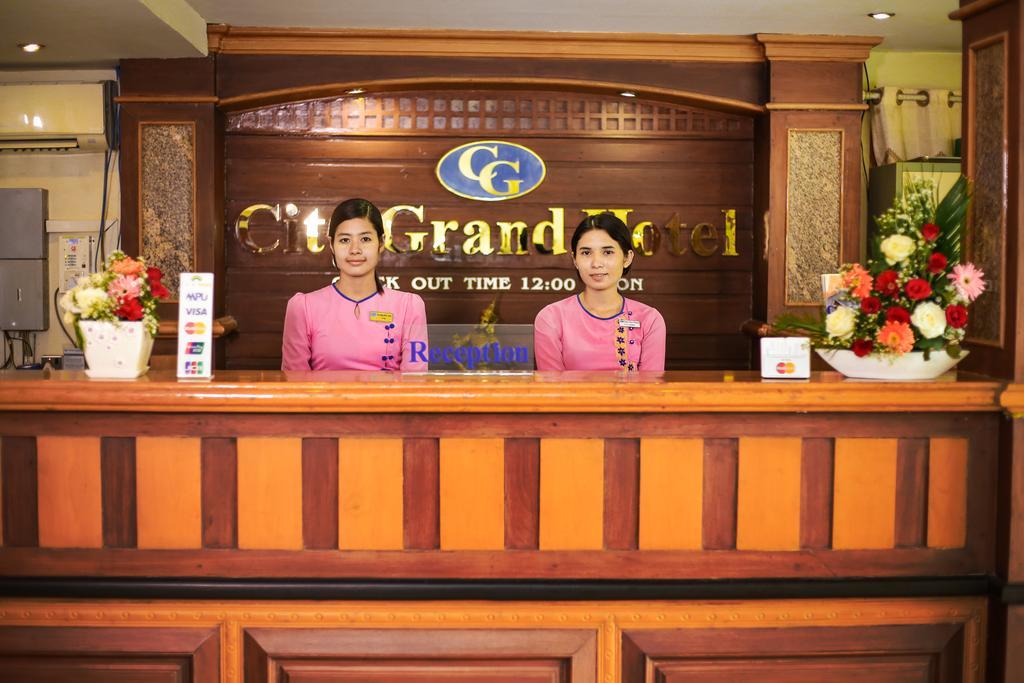 City Grand Hotel Mandalay Exterior photo